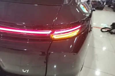 Li Auto L7