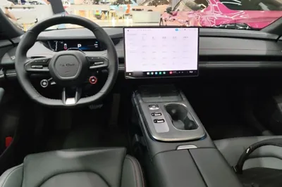 Xiaomi Auto SU7