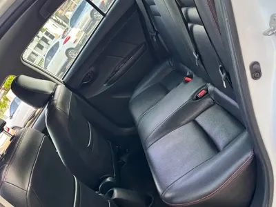 Toyota Yaris L
