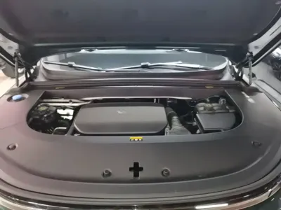 Li Auto Li L6