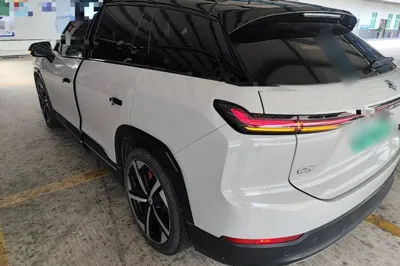 Nio ES7