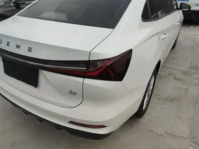 Roewe i5