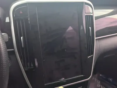 BYD MAX