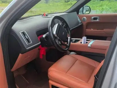 Li Auto Li L8