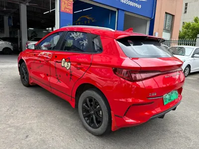 BYD e2