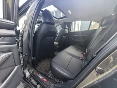 Mazda 3 Axela