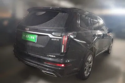 Cadillac XT6