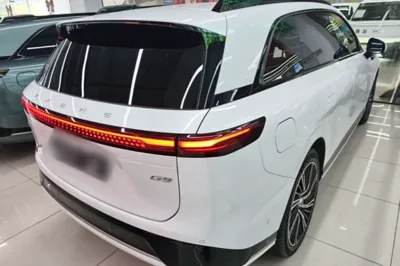 Xpeng G9