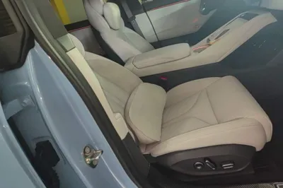 Xpeng P7