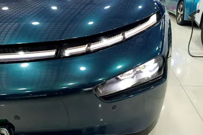 Xpeng P7
