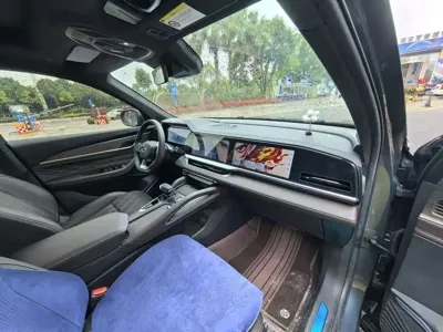 Geely Xingyue L
