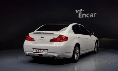 Infiniti G