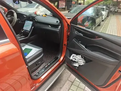 Maxus D60