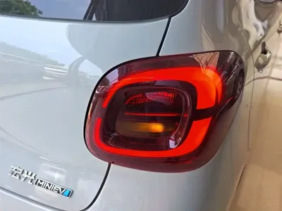 Wuling MINIEV