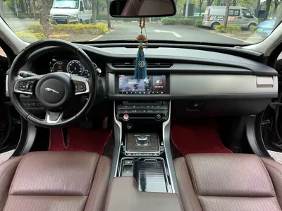 Jaguar XFL