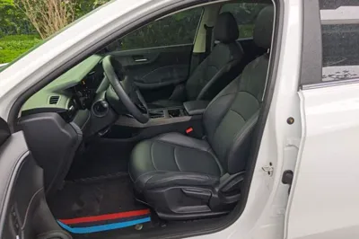 Roewe i5