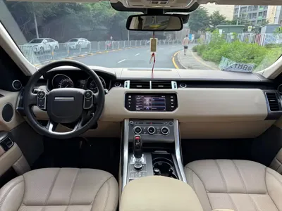 Land Rover Sport