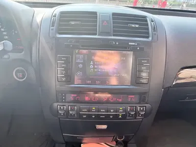 Kia Borrego