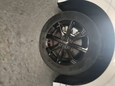 BYD e2