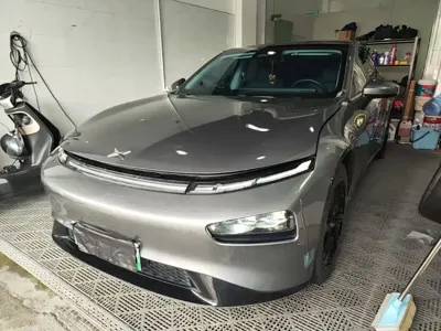 Xpeng P7