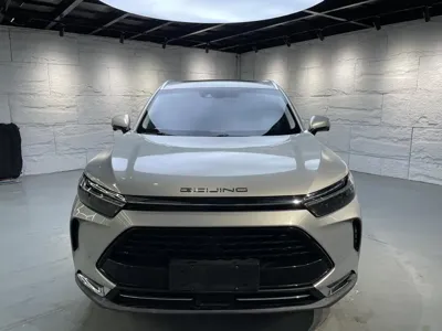 BAIC X7