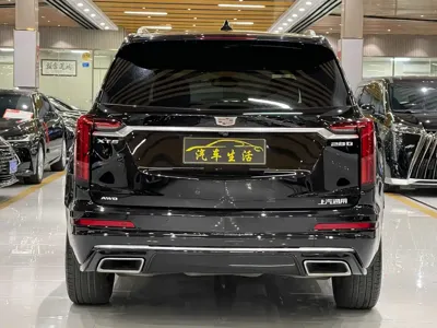 Cadillac XT6
