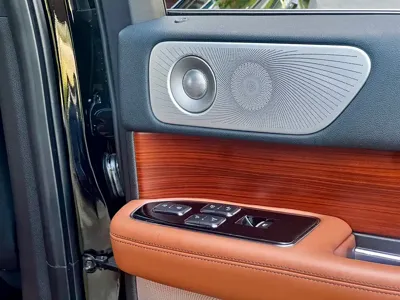 Lincoln Navigator
