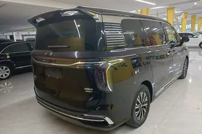 Hongqi HQ9 PHEV