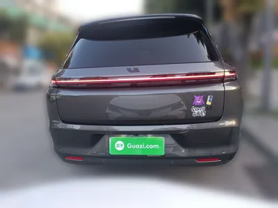 Li Auto L8