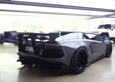 Lamborghini Aventador