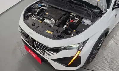 Peugeot 408