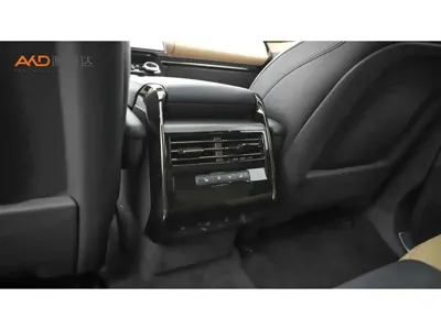 Land Rover Sport