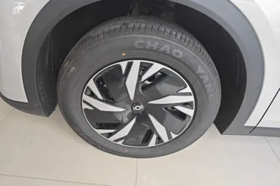 CHANGAN NEVO Q05