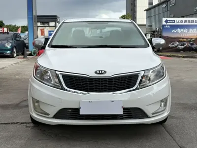 Kia K2