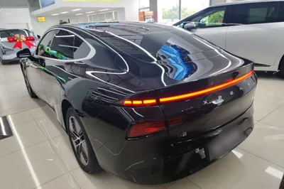 Xpeng P7