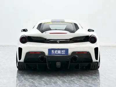 Ferrari 488
