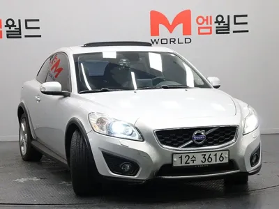 Volvo C30
