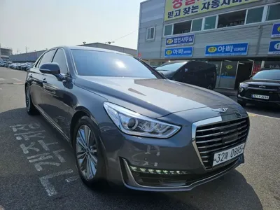 Genesis EQ900