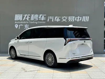 Buick GL8 Hybrid