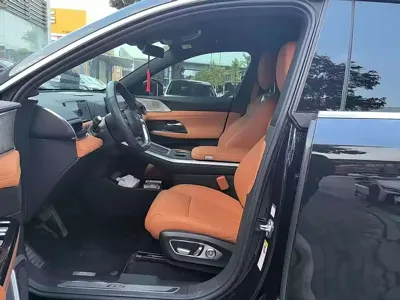 Xpeng G9