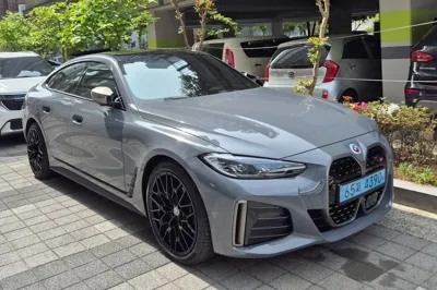 BMW i4