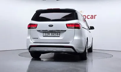 Kia Canival