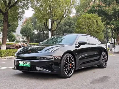 Zeekr 001