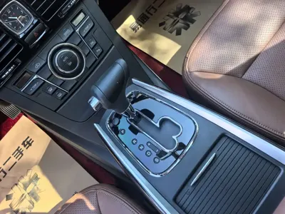 Hongqi Hongqi H7