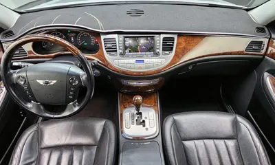 Hyundai Genesis