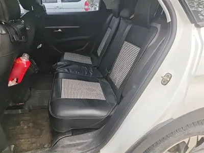 Peugeot 4008
