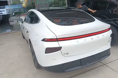 Xpeng P7