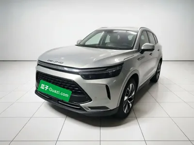 BAIC X7