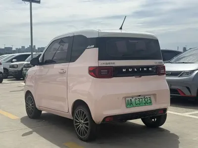 Wuling MINIEV