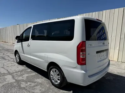 JAC Refine Refine M3